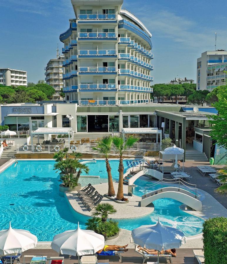 Majestic Beach Hotel & Wellness Bibione Exteriér fotografie